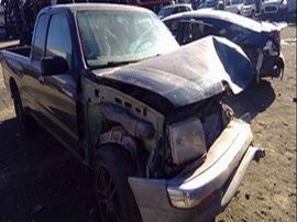 1999 TOYOTA TACOMA GREEN SR5 EXTD CAB 2.4L MT 2WD. Z24876